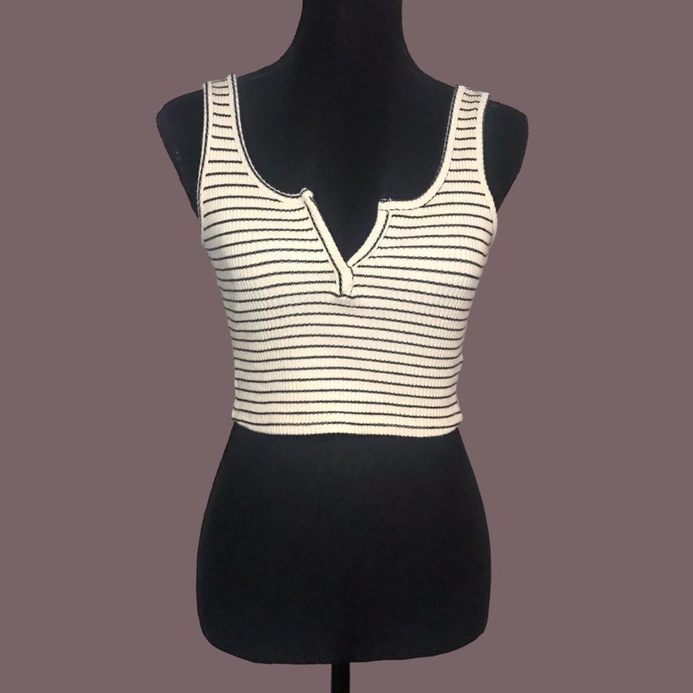 Knit Ribbed Crop Top